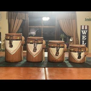 4 country pantry jars